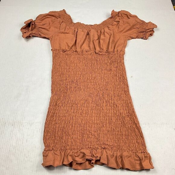 Vici Smocked Off The Shoulder Dress Brown Stretchy Sexy Short Sleeve Slim Small